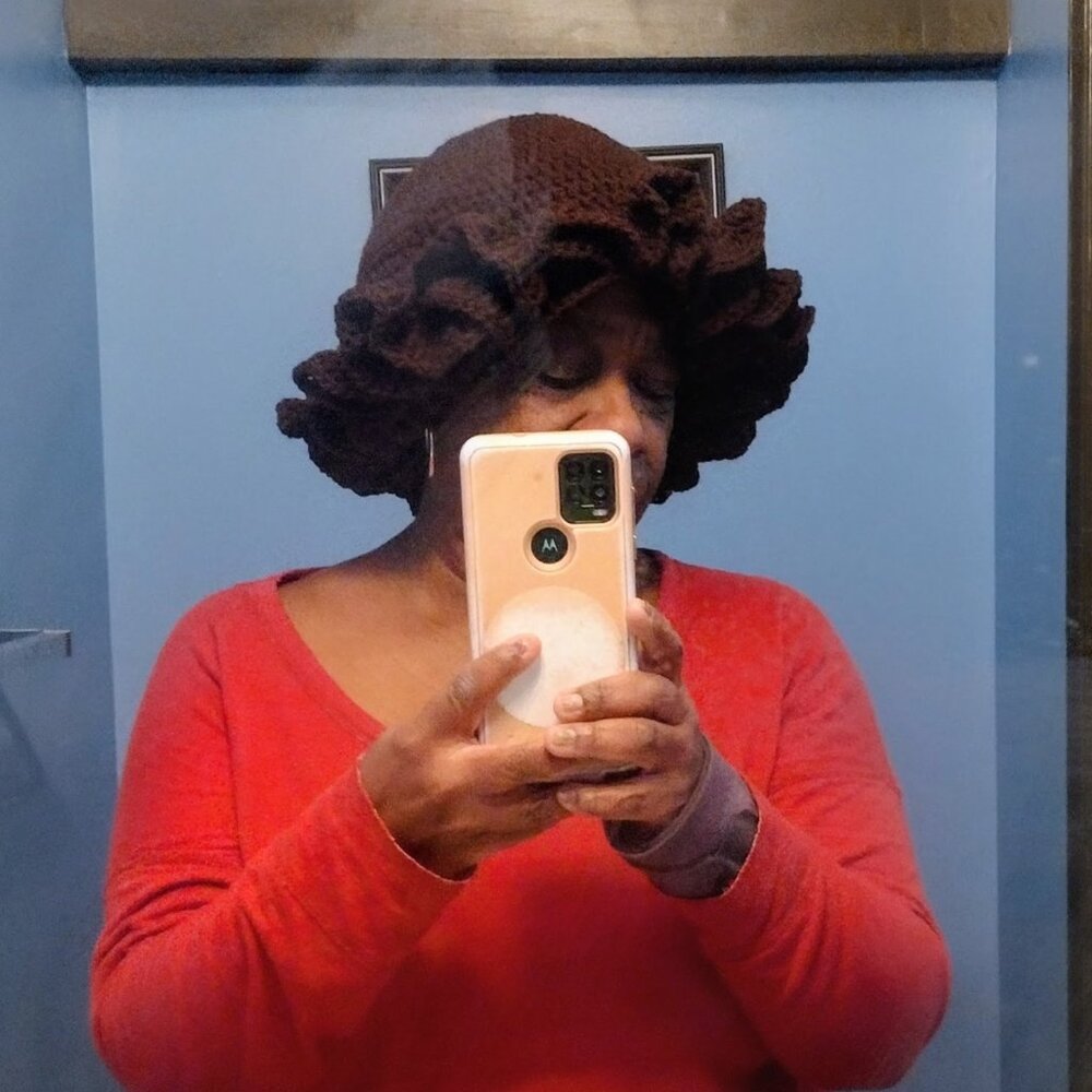 LARGE ruffle hat